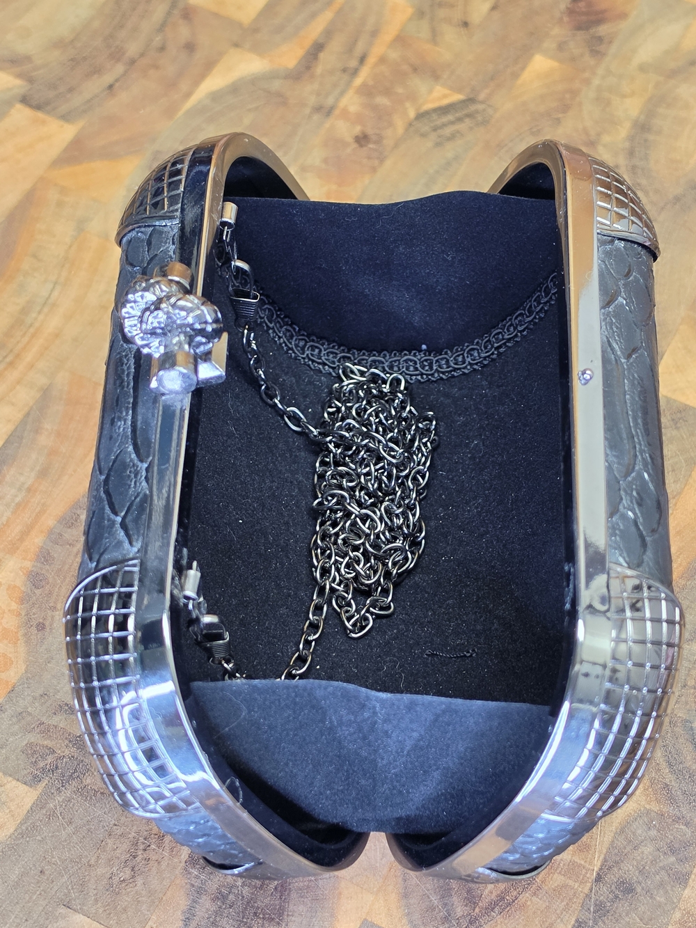 Metallic Black Python-Texture Evening Clutch - Picture 6 of 6